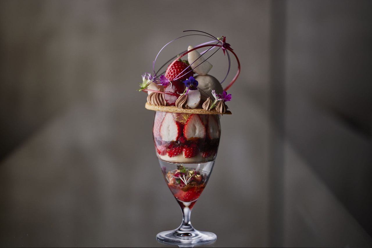 Parfait Bijou® Fraise【¥6,200 (tax not included) with drink】