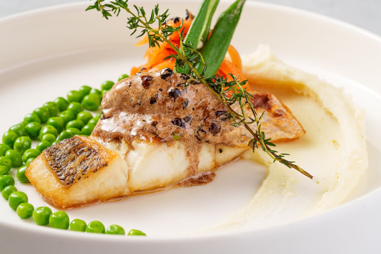 「Fish Dish」ランチ　ドリンクバー付き