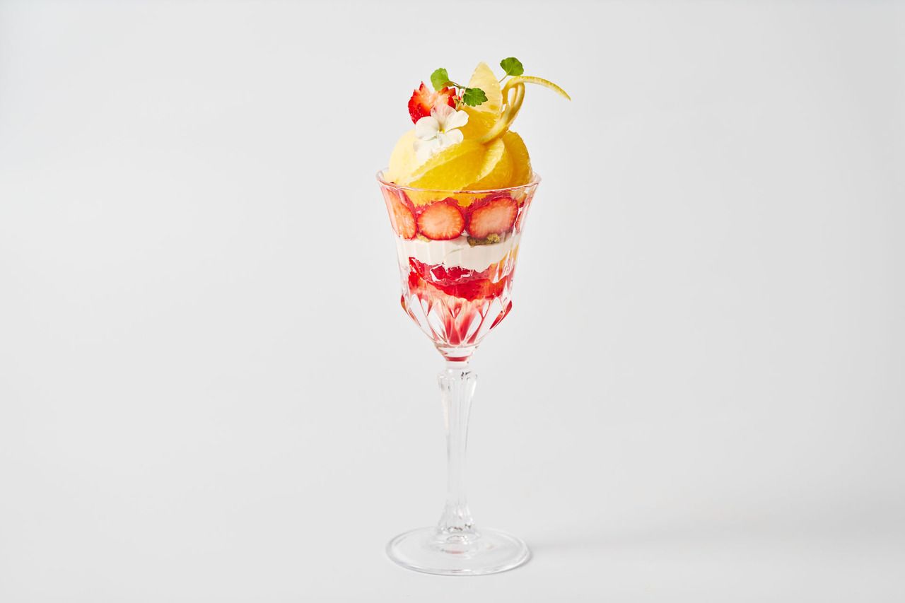 ＊平日【季節限定】柑橘といちごのパフェ