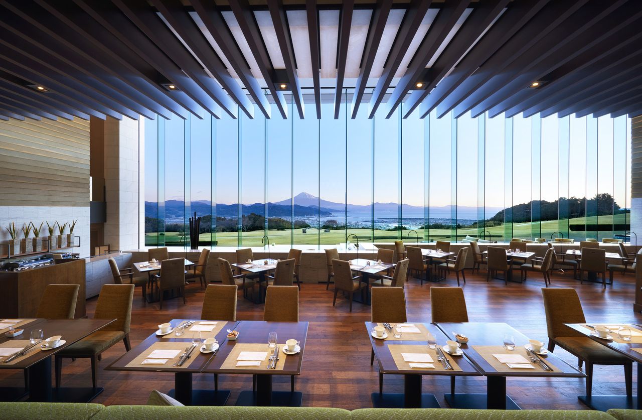 Lunch buffet for children (ages 5-12)