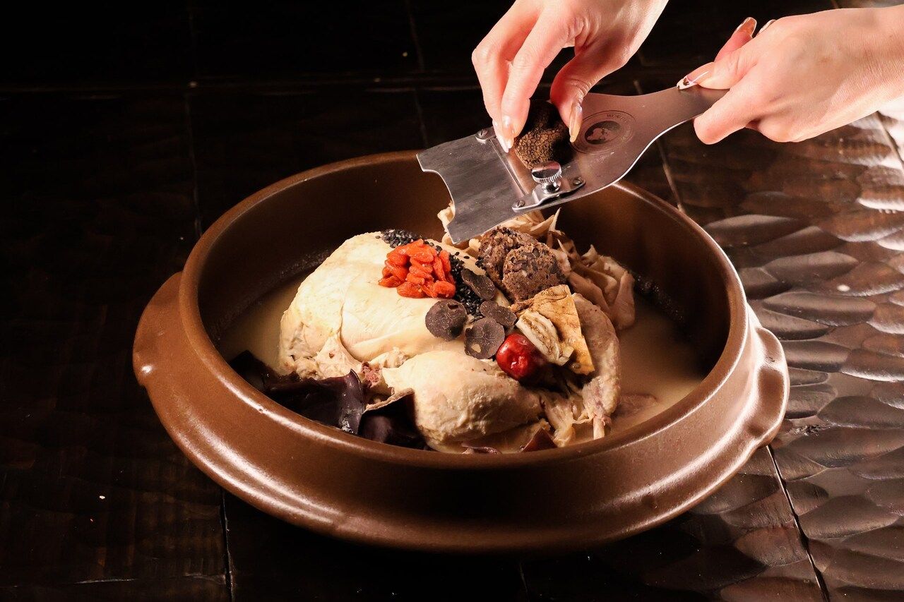 薬膳参鶏湯コース～巡～