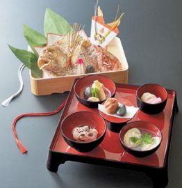 お食い初め膳（女の子用）￥7,260