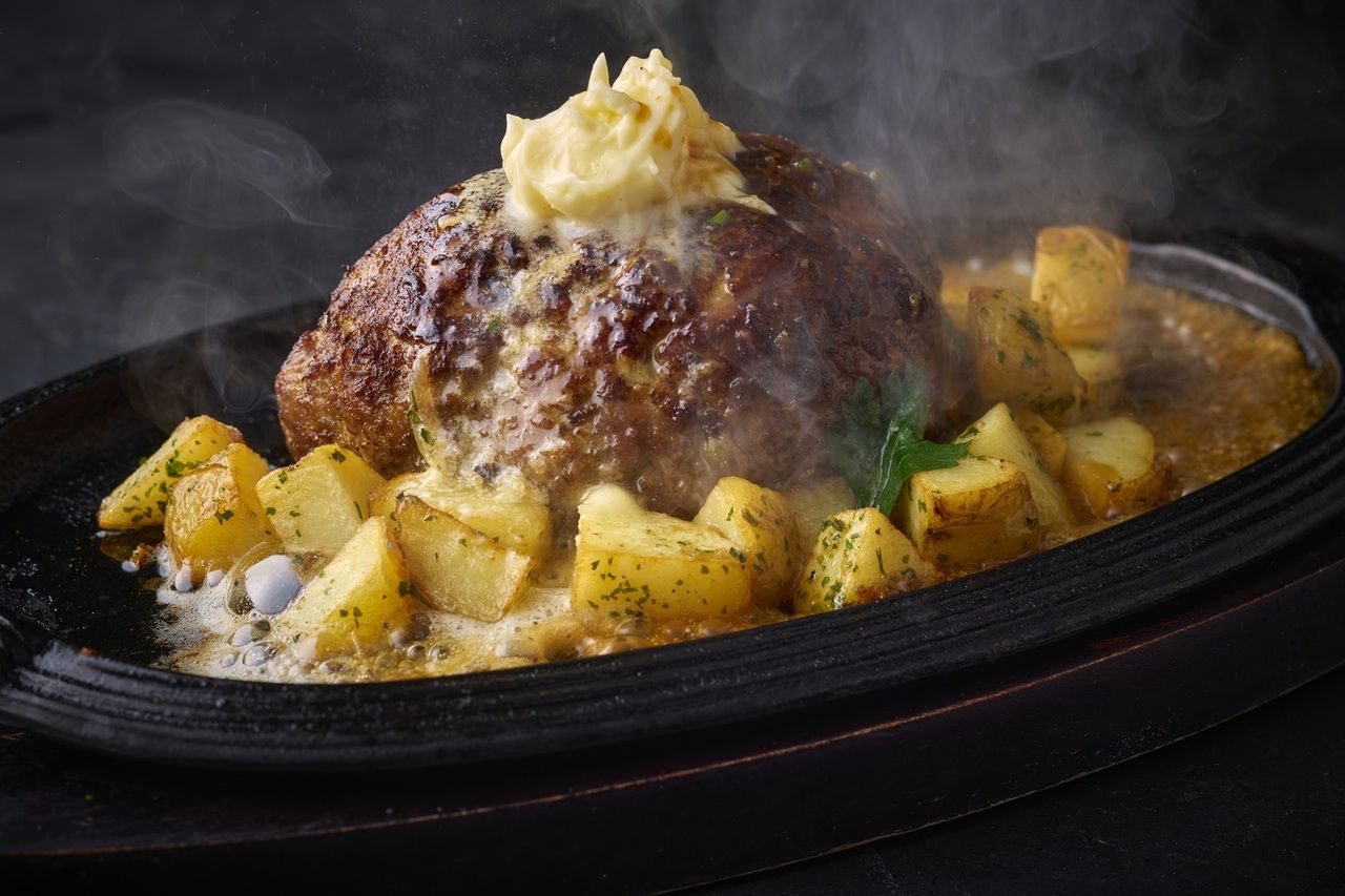 【肉（29）の日ランチ】ワンポンド鉄板ハンバーグ（450g）スタミナソース