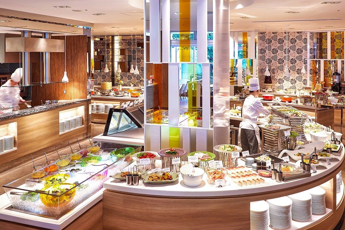 6/1～平日ディナーブッフェ　大人 7,900円