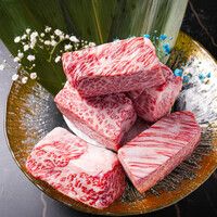 [Hanya Makan Siang] Set Steak dengan Daging Sapi Omi Grade A5