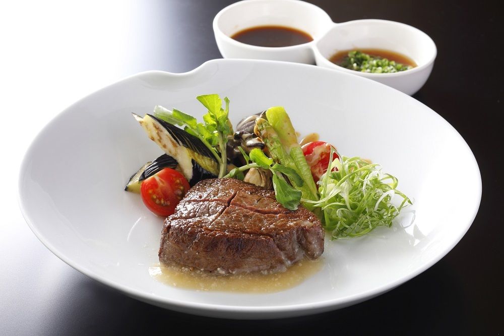 [Weekday Lunch] Takumi set -Fillet of Domestic Beef Steak-