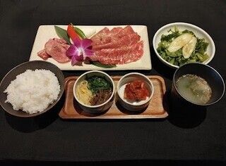 ★含迎宾饮品★　仅限周末及节假日　午餐套餐（仅限套餐形式）