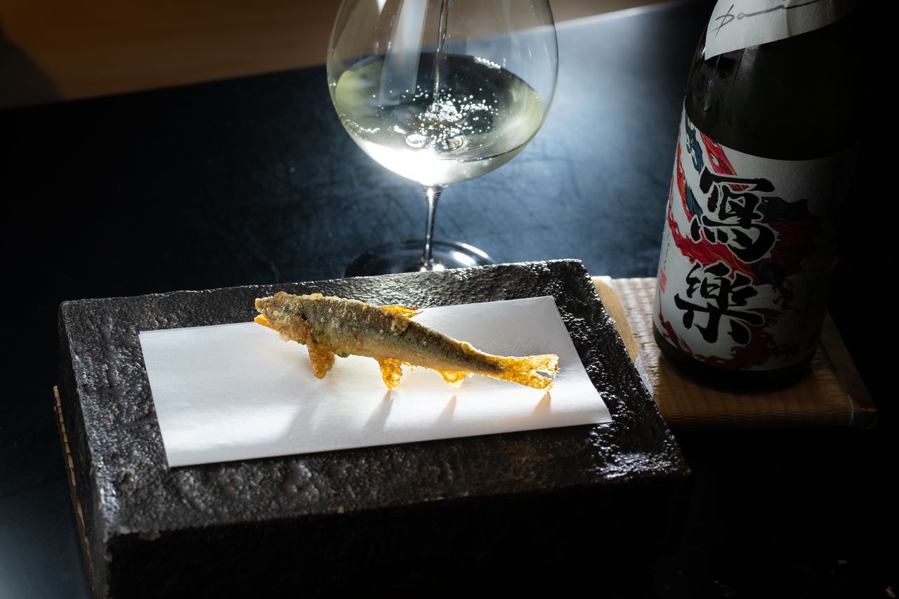 Tempura omakase course with pairing drink