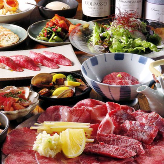[Most Popular Course] A course featuring hand-pressed sushi and grilled meat made from six different cuts of Odawara Sōshū beef. Includes the popular salted tongue, Odawara Sōshū beef harami and kalbi, as well as a platter of Ōyama chicken offal.