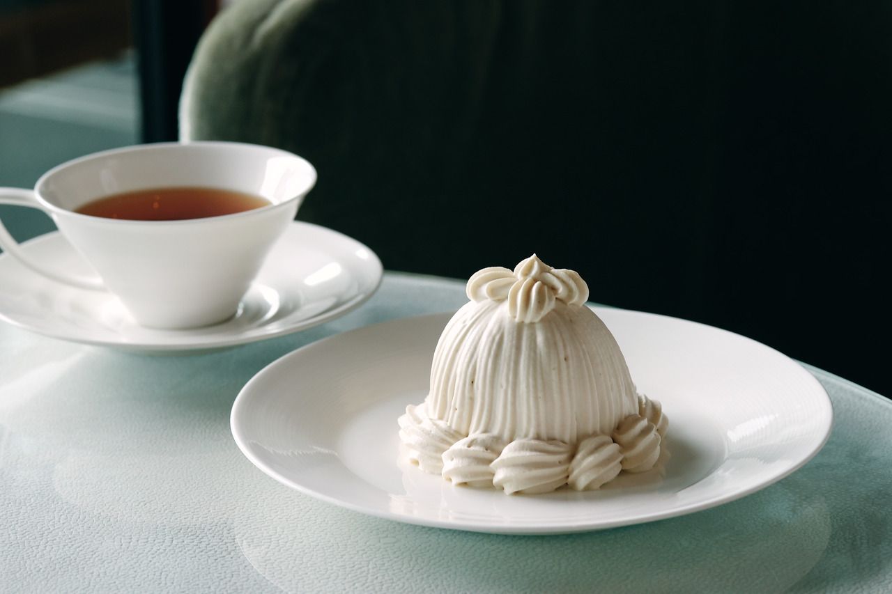 Premium Marron Chantilly & A Beverage of Your Choice (90-mins / Weekdays only)