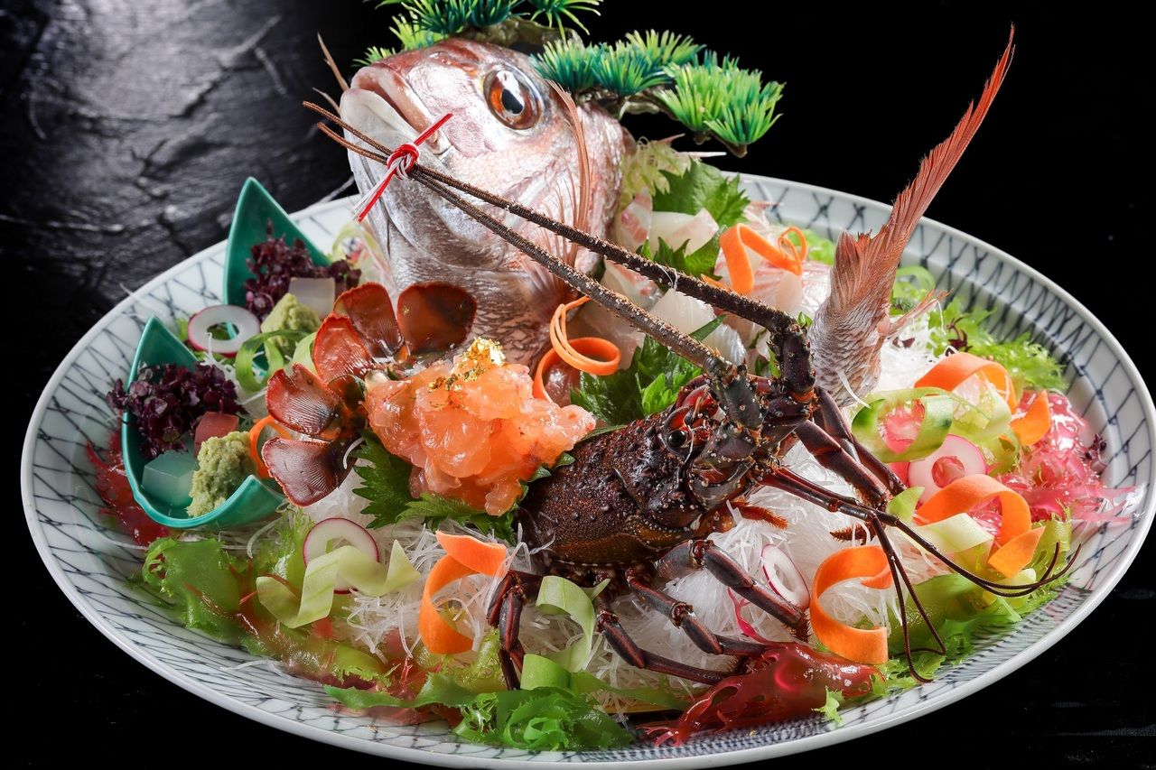 Seared sea bream and lobster sashimi (serves 4–6)