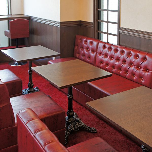 Table seating