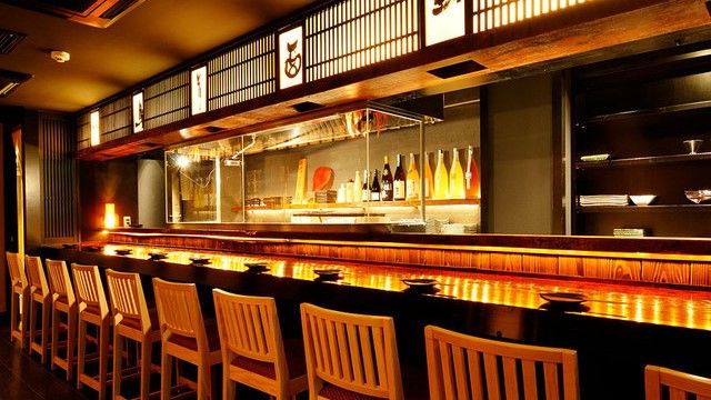 完璧 一枚板 ケヤキ 希少 割烹（ケヤキ一枚板 カウンター bar バー 工芸品