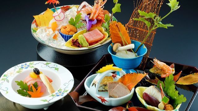 ホテル若水日本料理「山茶花」 - Restaurant Guide - TableCheck